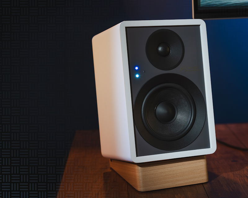 Onkyo Creator GX DB10 bold and minimal 2000x1333