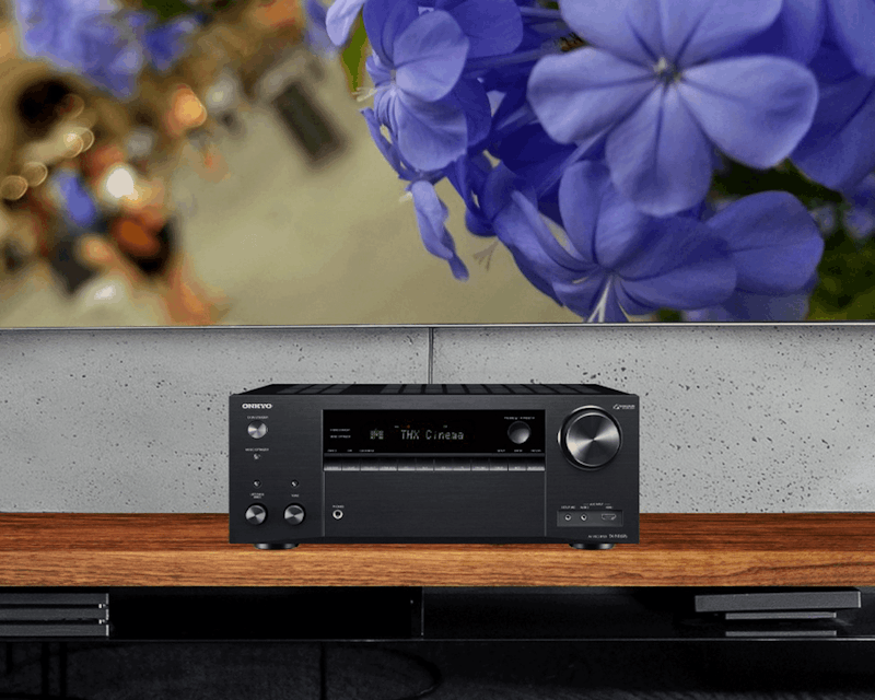 TX NR696 on Console Flowers on TV 2000x1333