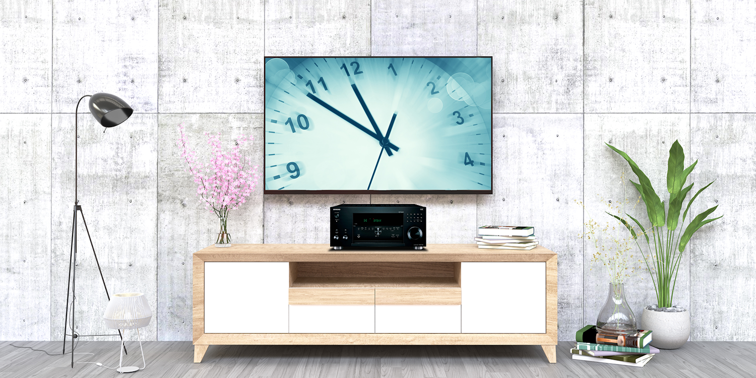 TX RZ1100 in Bright White Room 2000x1000